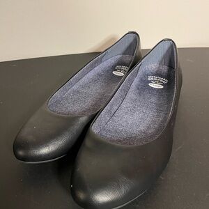 Dr. Scholl's Black Women's Flats